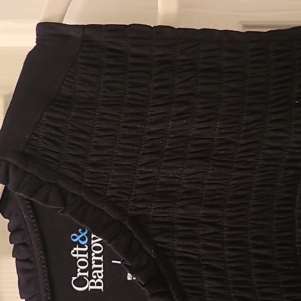 CROFT AND BARROW WOMENS BLACK SLEEVELESS TOP SIZE LARGE - Picture 4 of 15